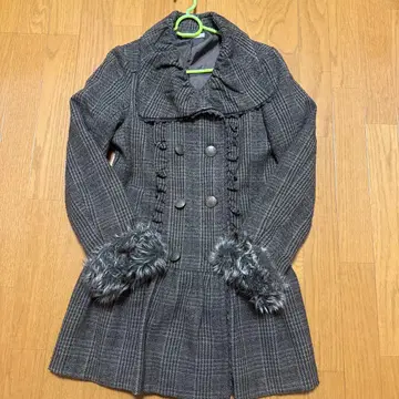 axes femme 엑시즈팜 플레어 코트