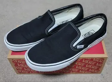 VANS 블랙 슬립온 26.5cm 반스
