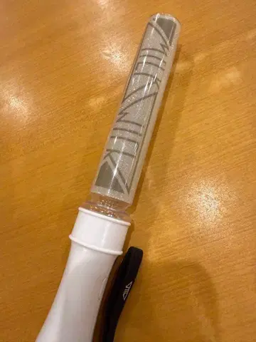 M!LK 공식 컬러 체인지 응원봉 CIRCUS 킨블레형