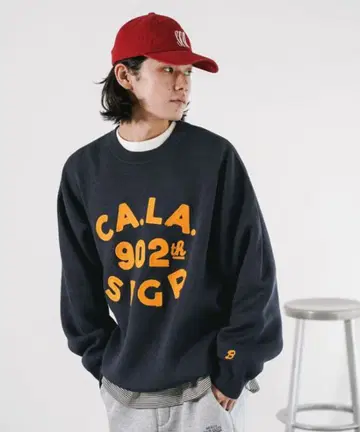 BAYFLOW 자수 로고 니트 풀오버