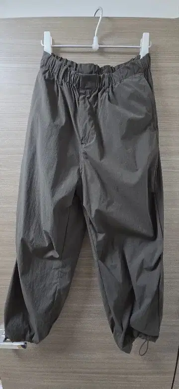 TRACK WIDE EASY LOOSE PANTS M 사이즈 차콜