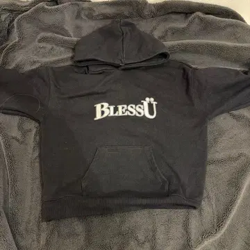 BLESS U 후디