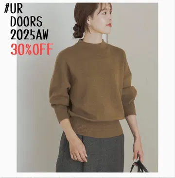 택 포함 미사용 새상품 UR DOORS* [축열] 보틀넥 KNIT 풀오버