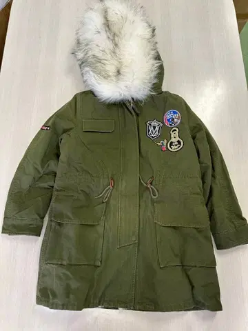 올리브 컬러 밀리터리 후드티