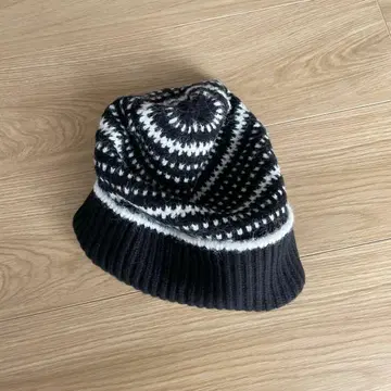 울 혼방 니트 모자 비니 블랙 화이트 스트라이프