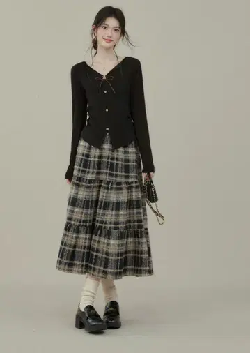 겨울 외출에 롱 스커트 체크 무늬! 데이트에 딱