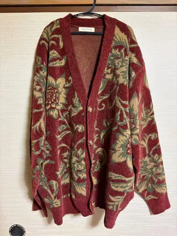 릴랙스 핏 플라워 올 패턴 몰사 니트 가디건 프릭스스토어