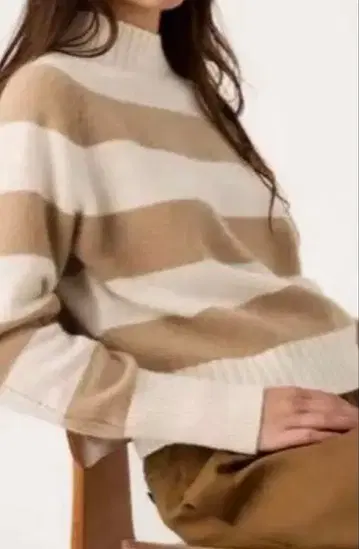 콩트와르 데코토니에 x 유니클로 캐시미어 보더 모크넥 스웨터 M 사이즈