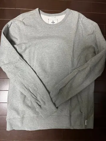 REIGNING CHAMP 레이닝챔프 맨투맨 론 헤르만