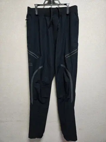 UA 언스토퍼블 카고 팬츠