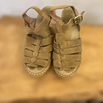 CALZANOR 칼자노르 37 샌들