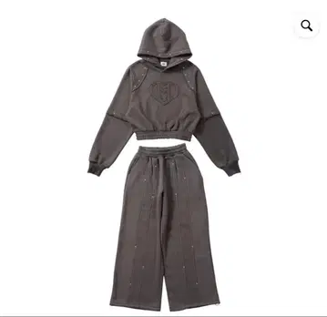 HTH H heart logo river set up