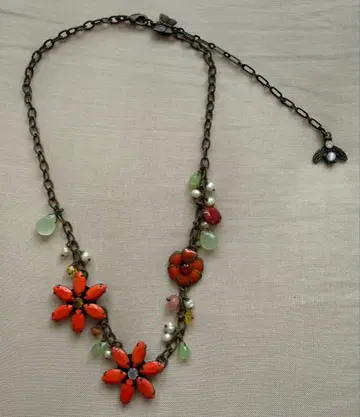 Les Nereides 레네레이드 목걸이