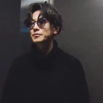 [ 새상품급 ] ABYTS 터틀넥 와플 니트 사토 타케루 사이즈 1 블랙