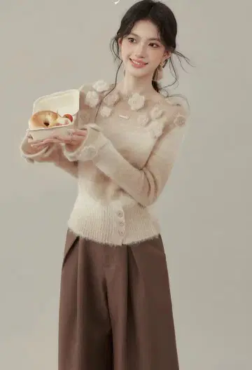 겨울 따뜻한 타이트 니트 모임 데이트에 최적