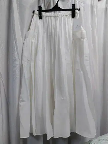 UNITED ARROWS 오간자 포켓 플레어 스커트