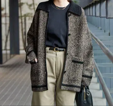 B.C STOCK 트위드 조 파일 니트 자켓 블랙 계열