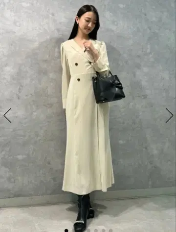 셀포드 트렌치 원피스