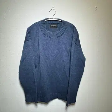 UNITED TOKYO 크루넥 니트 스웨터 사이즈 3