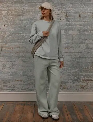 민트 그린 스웨트 팬츠 티셔츠 셋업