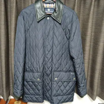 Aquascutum 옷깃 가죽 퀼팅 자켓