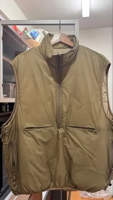 DAIWA PIER39 PULLOVER PUFF VEST