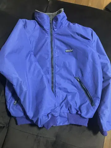 patagonia 미국제 삼각형 택 80s 쉘드 신틸라 자켓