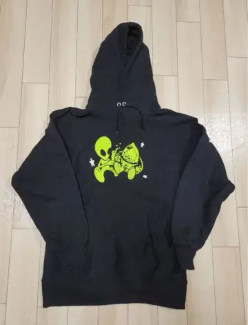 라란도 레몬잼 후드티