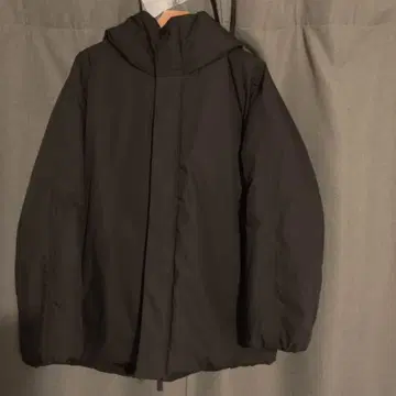 유니클로 u 퍼프테크 볼륨 후드티 XL