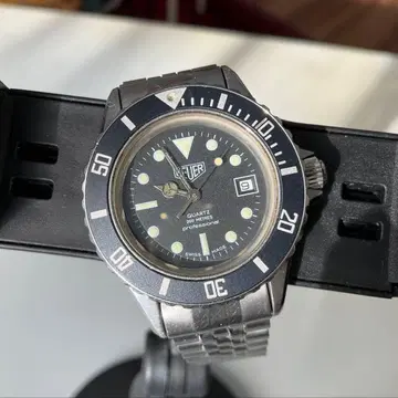 최상품 80년대 HEUER 프로페셔널 200 현재 가동 중