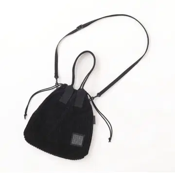 S.F.C 숄더 파우치 블랙 코듀로이