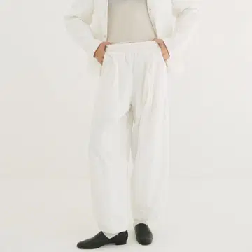 CLANE PADDED FORM PANTS