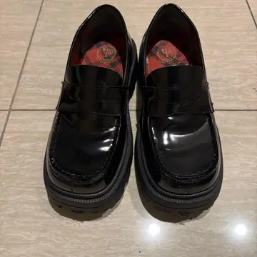 [ YOSUKE/요스케 ] 통굽 코인 로퍼