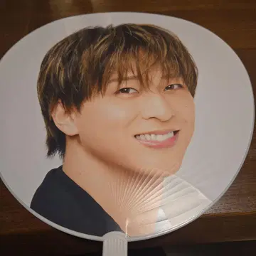 데라니시 타쿠토 부채