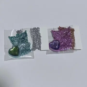 산리오 딸기신문 50주년 기념 반짝반짝 빛나는 펜던트 쿠로미