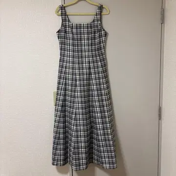 herlipto Paddington Long Dress