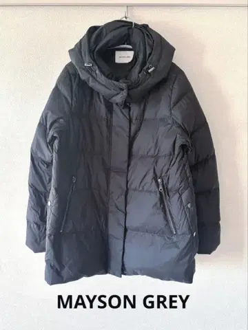 메이슨 그레이 후드 부착 다운 자켓