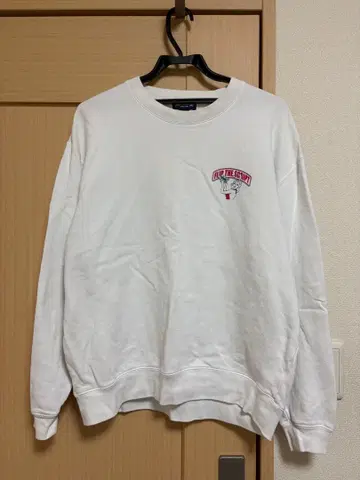 FLIP THE SCRIPT 플립 더 스크립트 맨투맨 화이트 M 사이즈