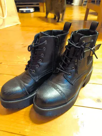 가죽 통굽 레이스업 부츠 버클 포함 LL 사이즈