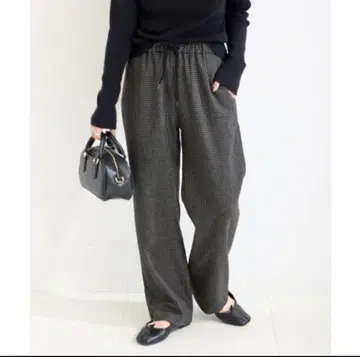 새상품급 B.C STOCK 속기모 스트레이트 팬츠 블랙 A