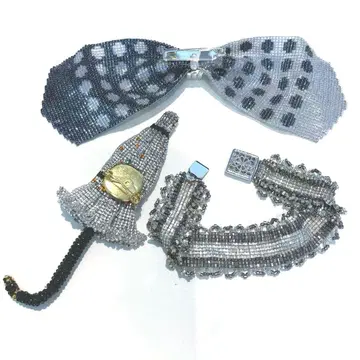 비즈 직조 브로치