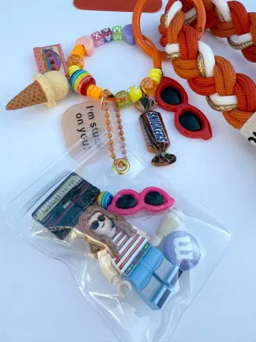 맥스의 자라 스트랩