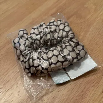 [ 미사용 새상품 ] 짐 톰슨 실크 스크런치