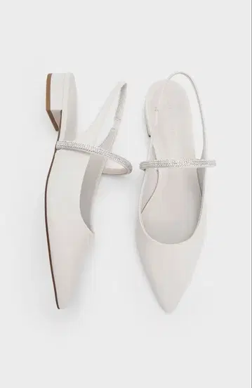 크리스탈 스트랩 스틸레토 슬링백 플랫 - 화이트