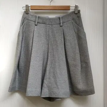 정가 16000엔 택 포함 새상품 칼리테 M 그레이 큐롯 스커트