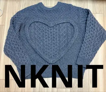NKNIT 하트 스웨터