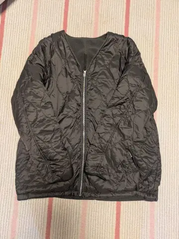 BEAUTY & YOUTH 블랙 퀼팅 자켓