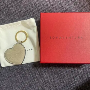 BONAVENTURA 하트형 키링 베이지