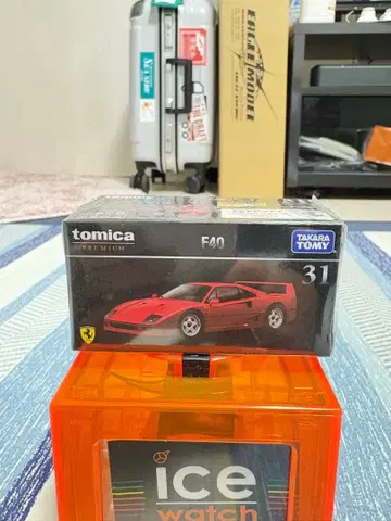 토미카 프리미엄 F40 빨간색 Ferrari 페라리 미개봉 새상품급
