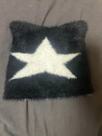 퍼 소재 별 패턴 니트 모자